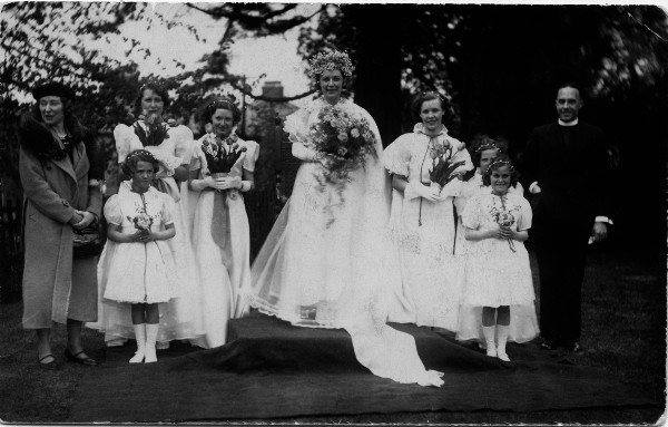 May Queen Woodford Halse.
